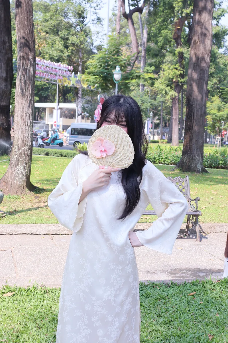 Nini UniteGroup - display photo