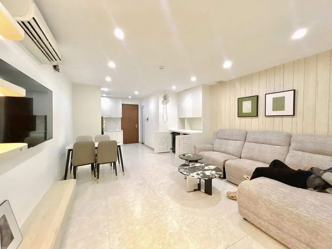1 Bed, 1 Bath Furnished Condo in Ngu Hanh Son, Da Nang