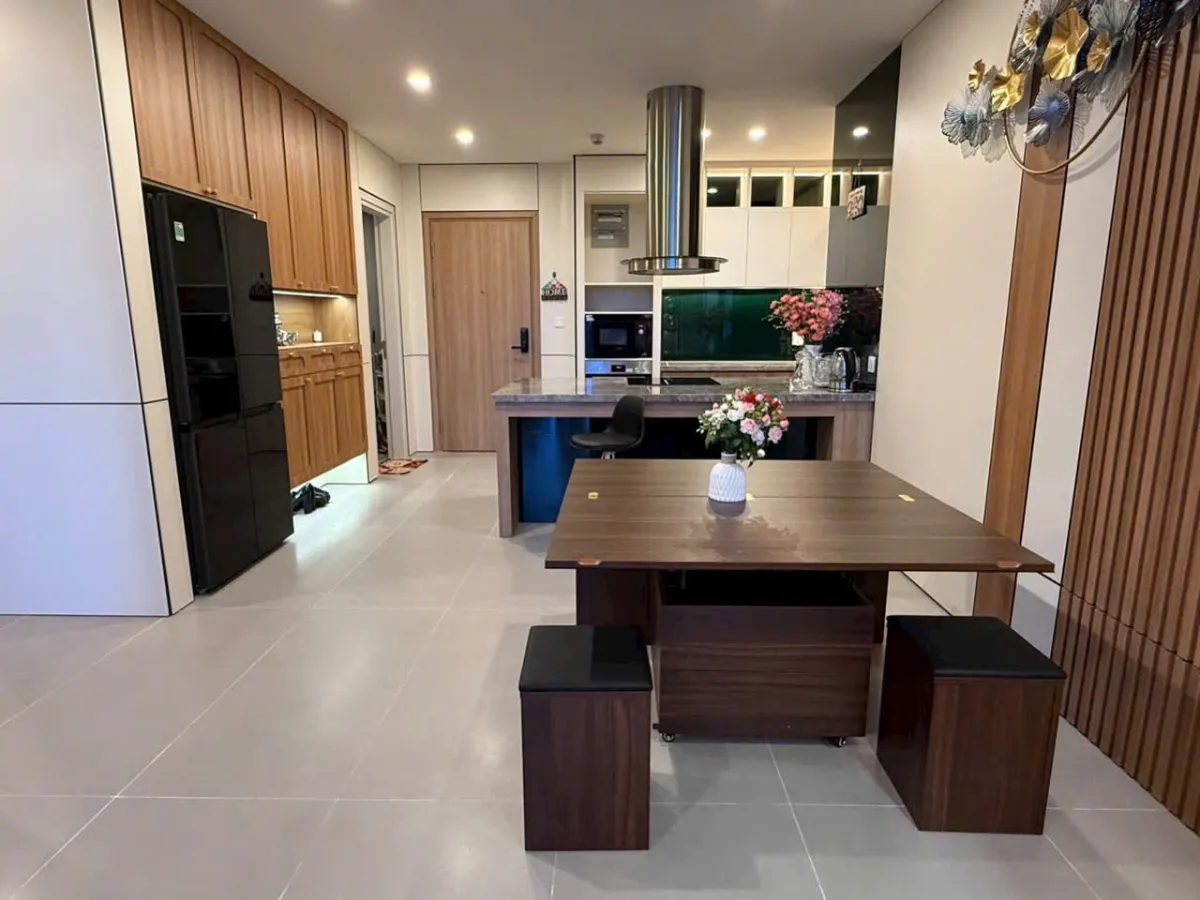 2 Bed, 2 Bath Furnished Condo in Hai Chau, Da Nang