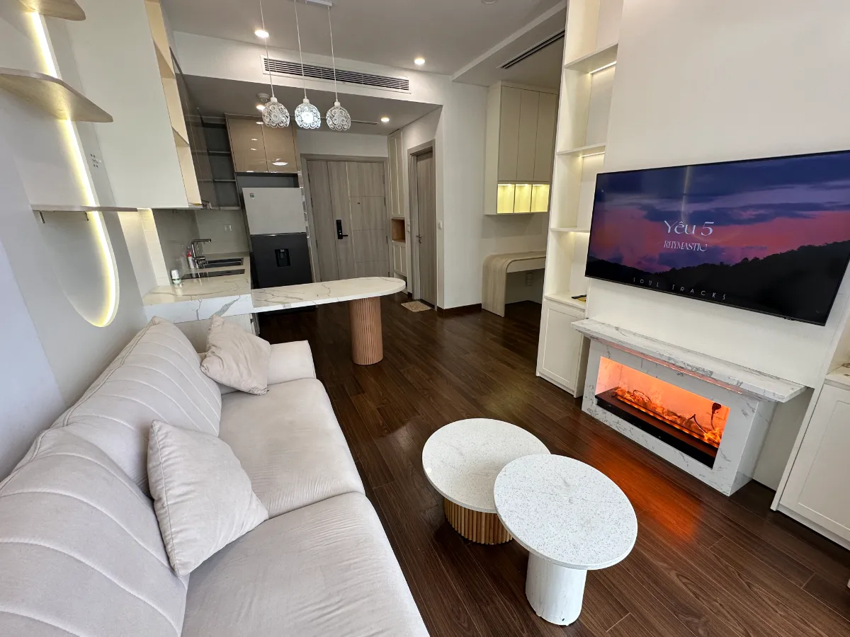 1 Bed, 1 Bath Furnished Condo in Nam Tu Liem, Hanoi