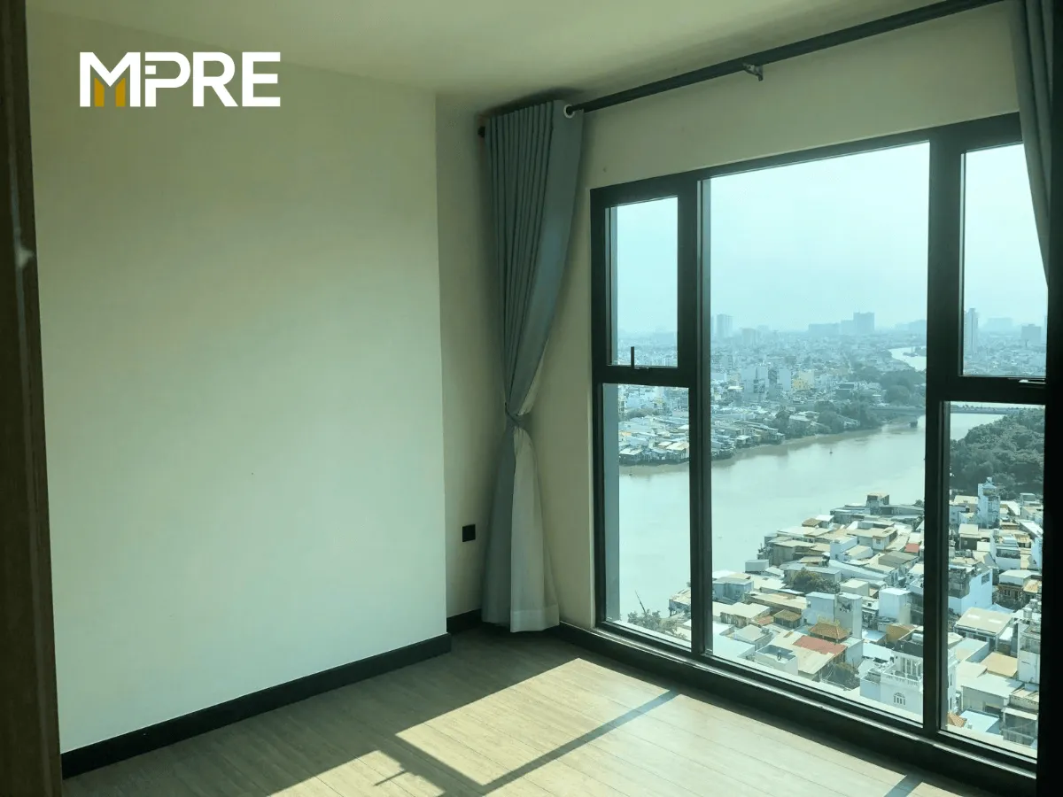 2 Bed, 2 Bath Unfurnished Condo in District 4, Ho Chi Minh City
