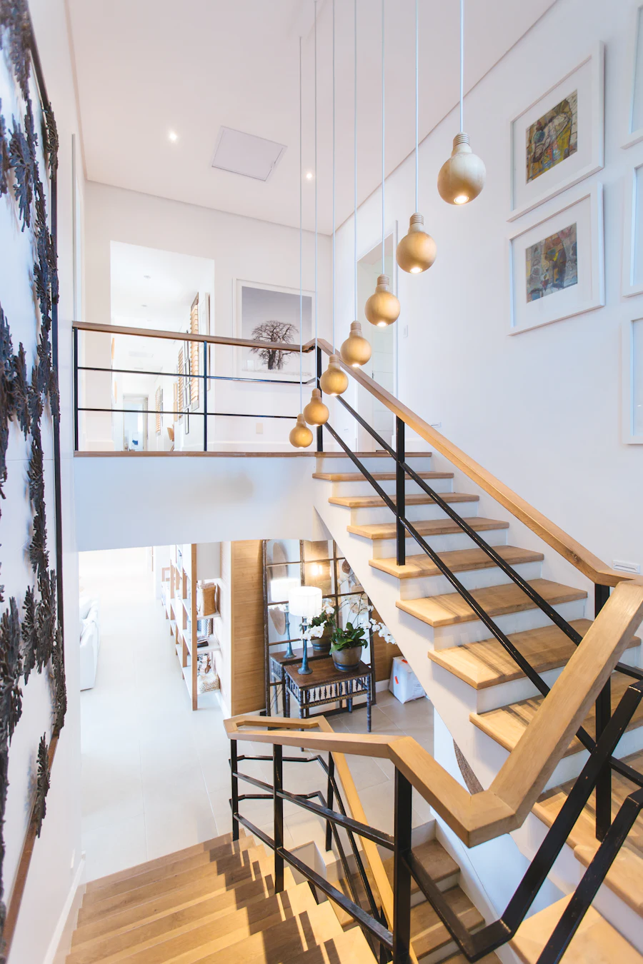 2 Bed, 1 Bath Unfurnished Flat in District 3, Ho Chi Minh City - photo 1 of 1