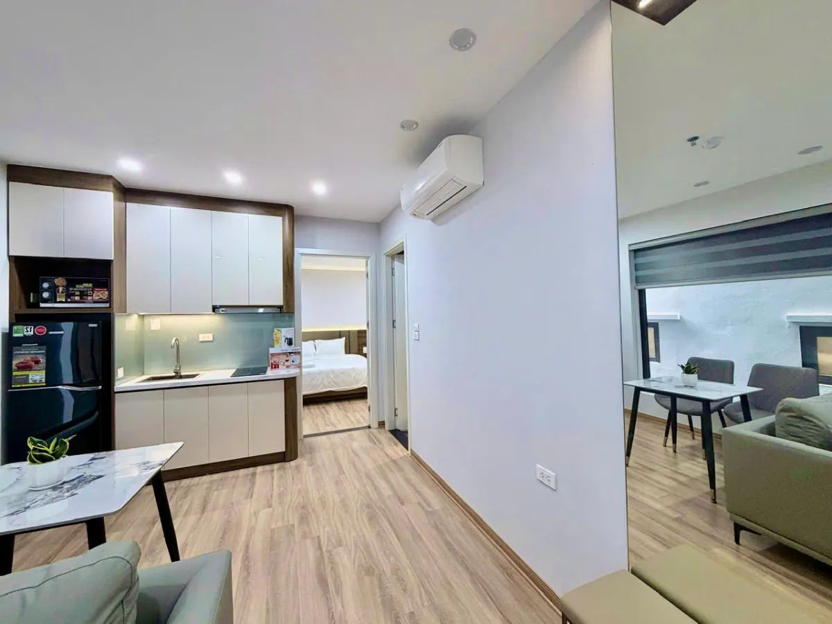 2 Bed, 1 Bath Furnished Condo in Ba Dinh, Hanoi - photo 1 of 5
