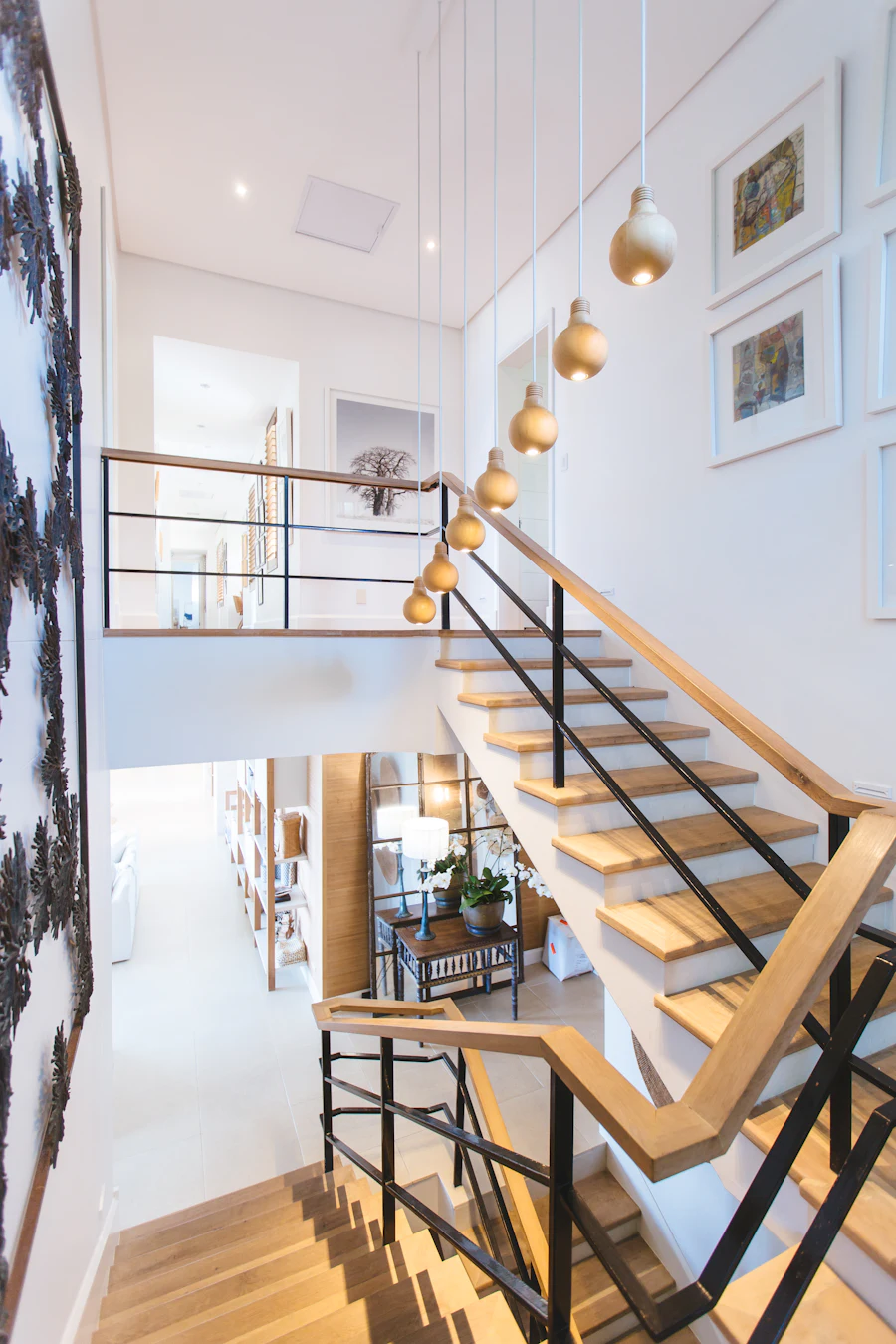 2 Bed, 1 Bath Unfurnished Flat in District 3, Ho Chi Minh City - photo 1 of 1