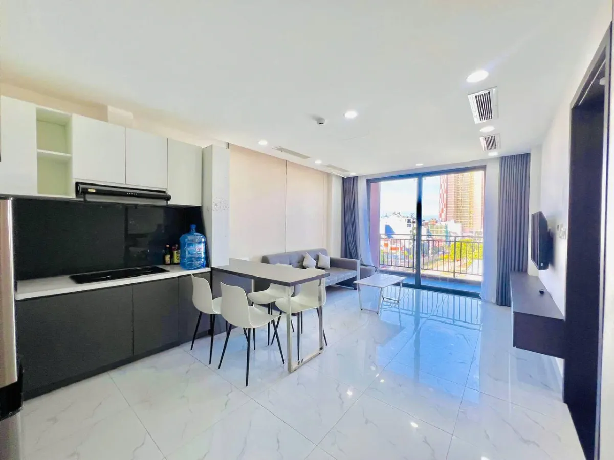 1 Bed, 1 Bath Furnished Condo in Ngu Hanh Son, Da Nang