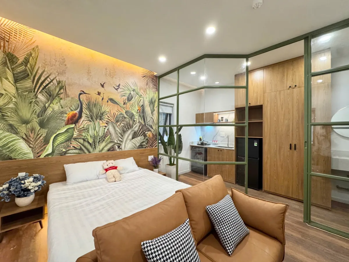 1 Bed, 1 Bath Furnished Condo in District 2, Ho Chi Minh City - photo 1 of 10