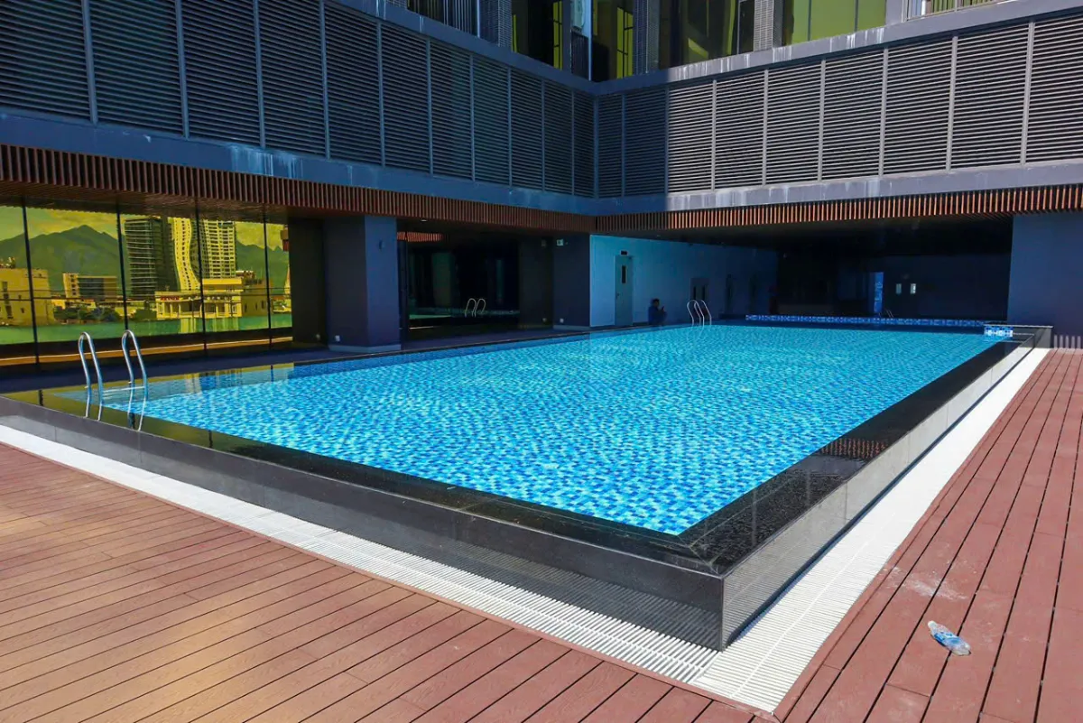 3+ Bed, 3 Bath Unfurnished Condo in Hai Chau, Da Nang