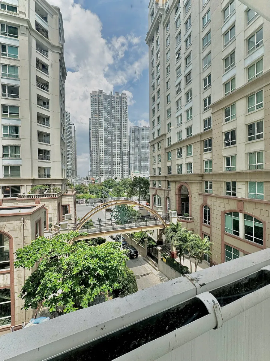 2 Bed, 1 Bath Furnished Condo in Binh Thanh, Ho Chi Minh City