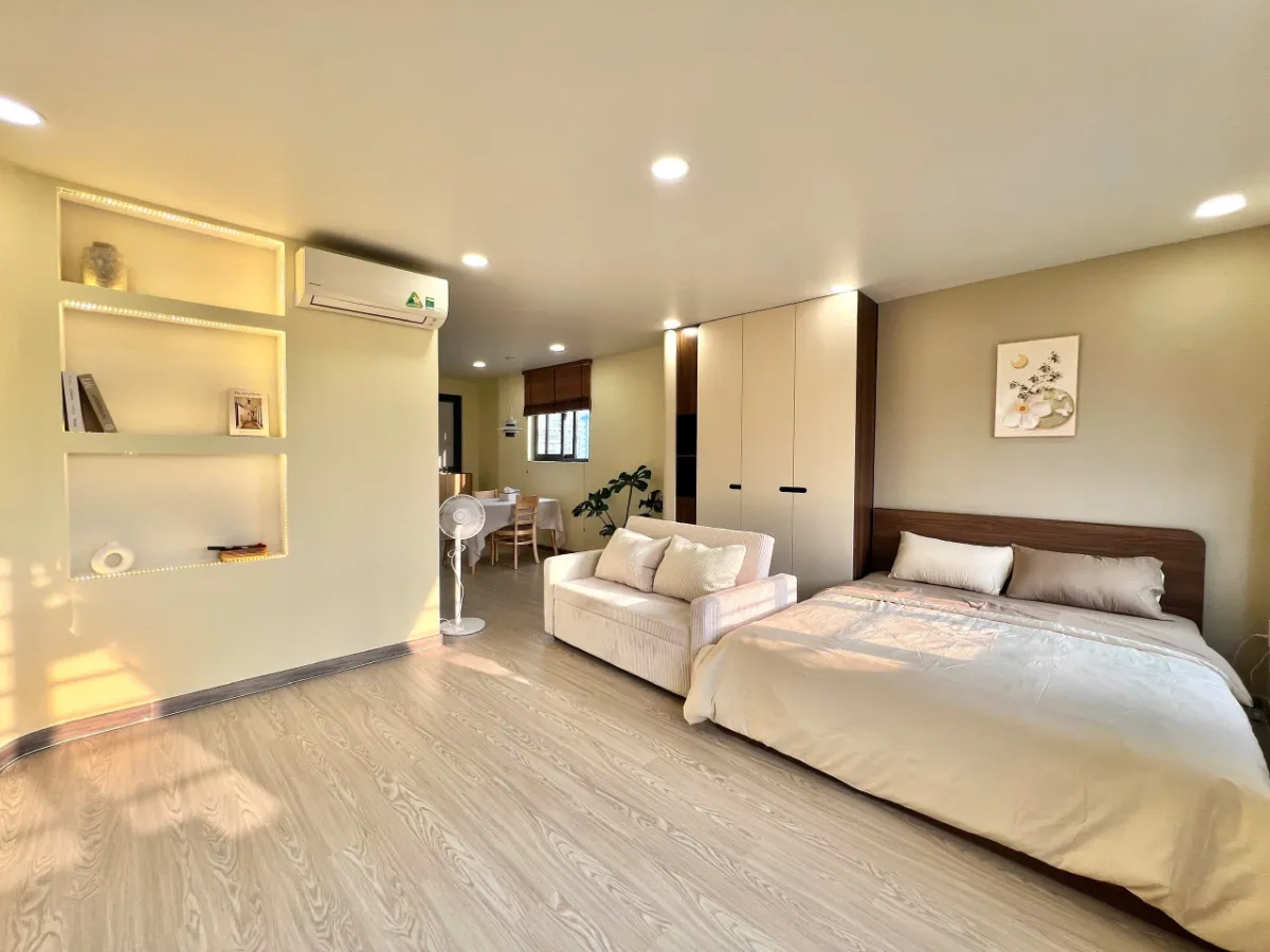 1 Bath Unfurnished Studio in Phu Nhuan, Ho Chi Minh City - photo 1 of 8