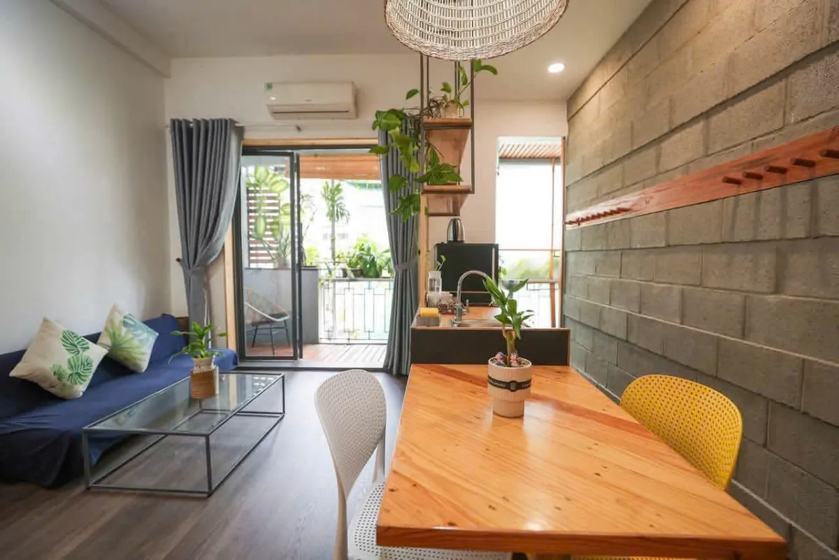 1 Bed, 1 Bath Furnished Condo in Binh Thanh, Ho Chi Minh City