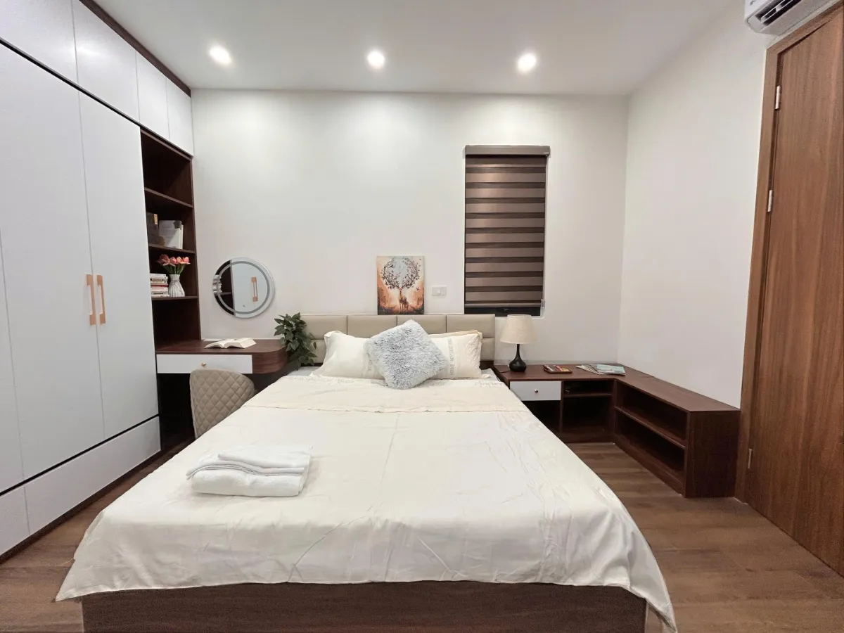 1 Bath Furnished Studio in Tay Ho, Hanoi - photo 1 of 10